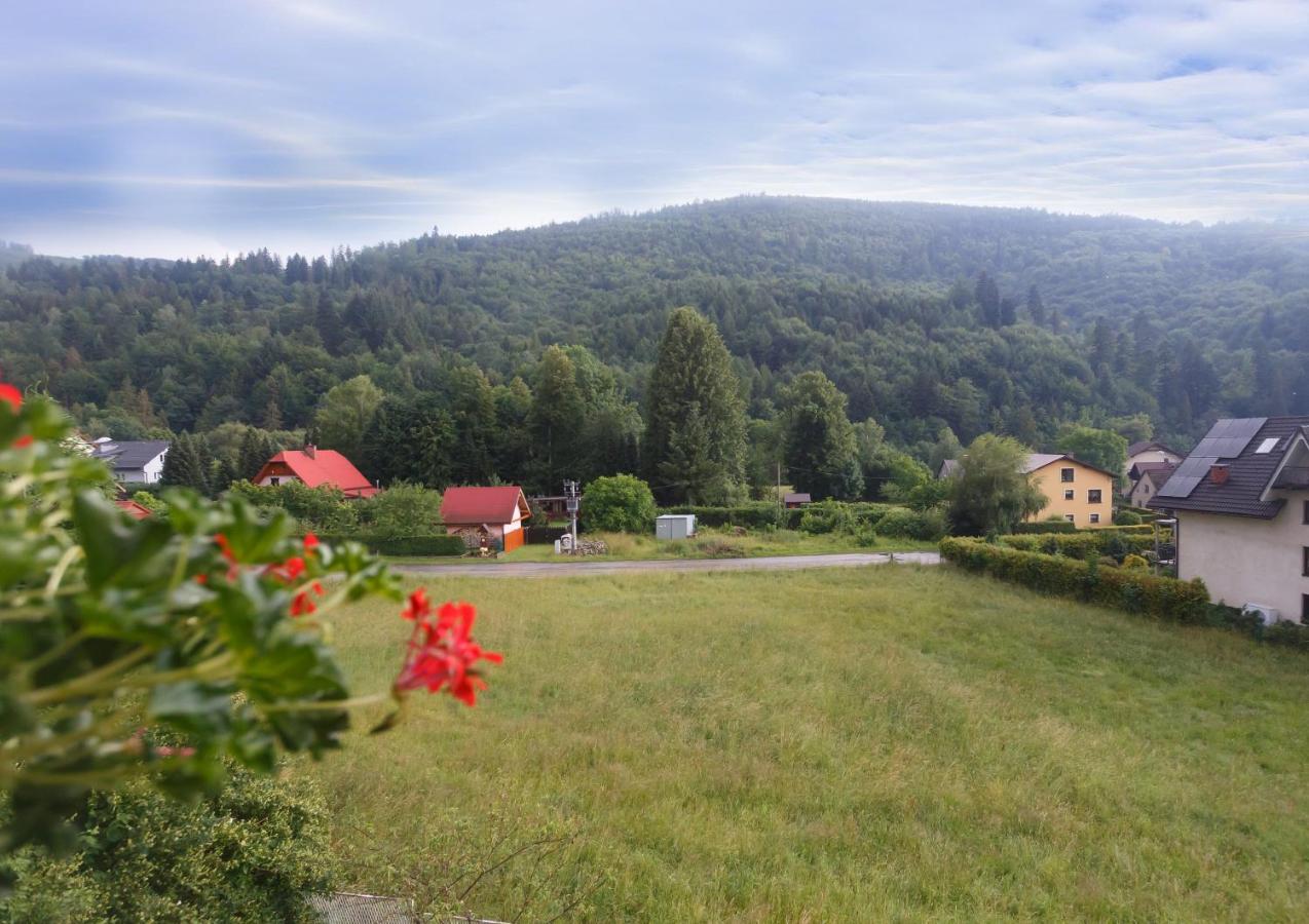 U Podnoza Kotarza Hotel Brenna Exterior photo